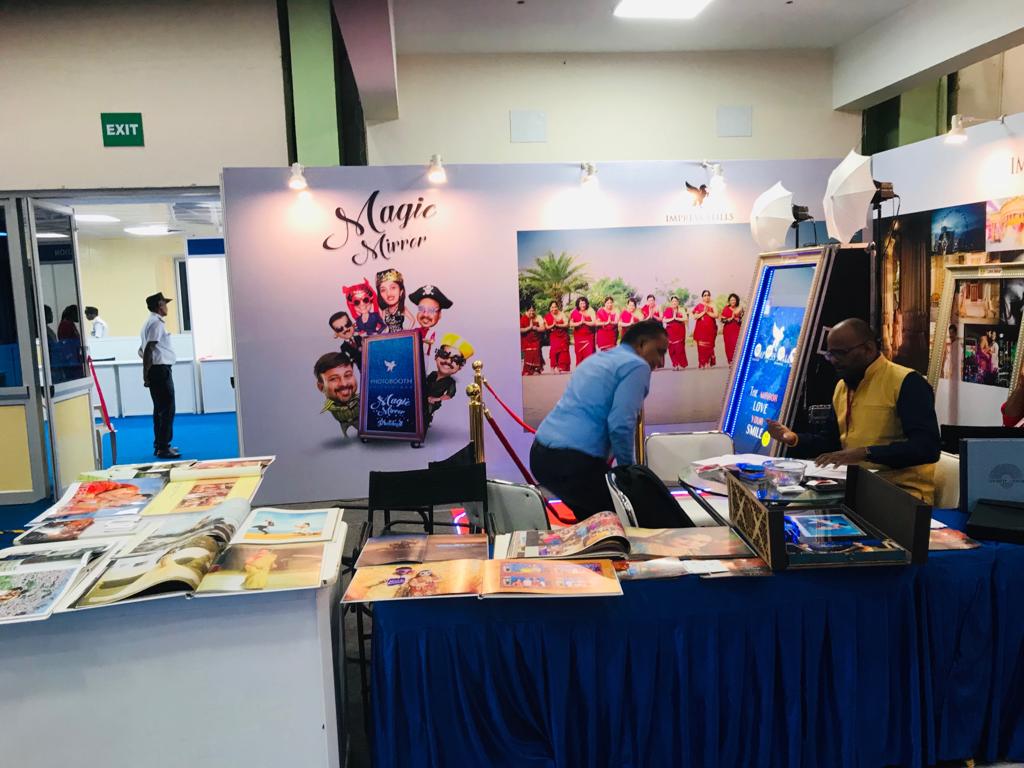 impressstillstm's tweet photo. India's first Mirror booth presented by Chennai'No.1 Photographer @ Chennai Trade Centre, Nandambakkam.
Join us at Stall No 1.
For bookings call us @ 9677090911
#magicmirrorphotobooth #photoboothentertainer #magicmirror #magicmirrorbooth #funbooth #photoboothforrental https://t.co/GDx4PwnoET