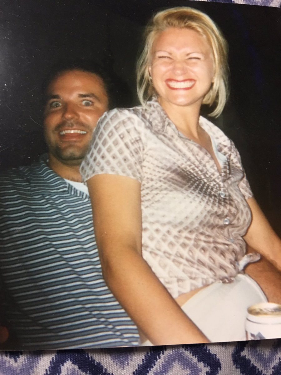 hallcj8090's tweet image. Class Reunion #1996 #Thesecuties 🥰