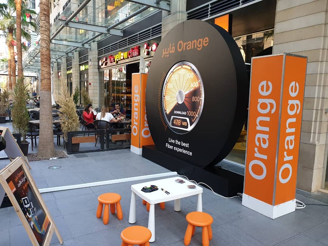 orangeJo's tweet photo. لاقونا بالاسبوع الفرنسي اللي إحنا راعي الاتصالات الحصري إله لتعرفوا عن أخر عروضنا و تعيشوا أجواء مميزه و كمان أطفالكم رح ينبسطوا برسم على وجوهم😎
#FrenchWeekJo https://t.co/i18X6pNwIg