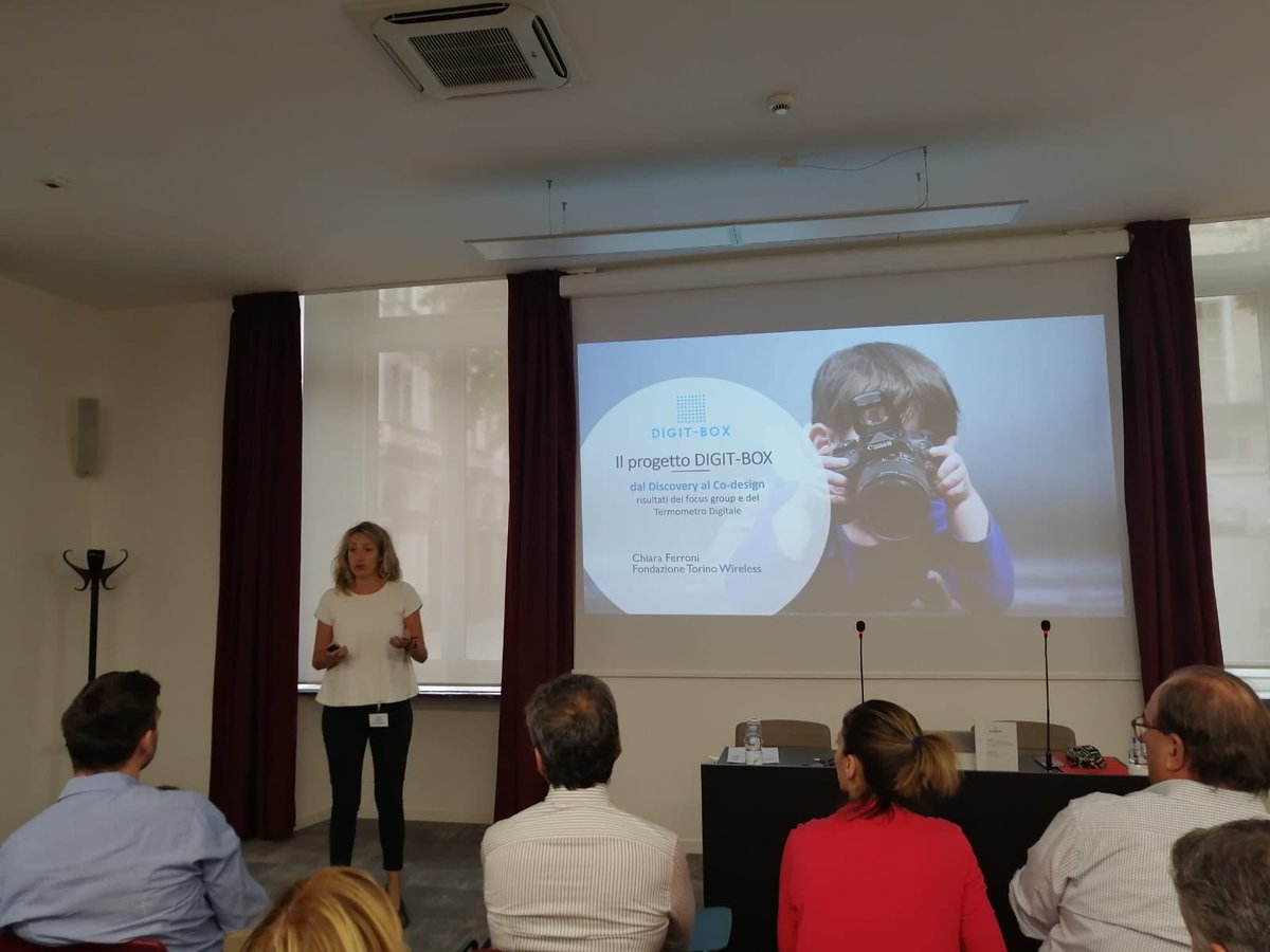 fant0nella's tweet photo. Al via il #Wolrdcafè del progetto #digitbox: metodi strumenti e best pactice per la #trasformazionedigitale con le aziende con le aziende invitate da @torinowireless @LinksFoundation https://t.co/4OoM0DILMz
