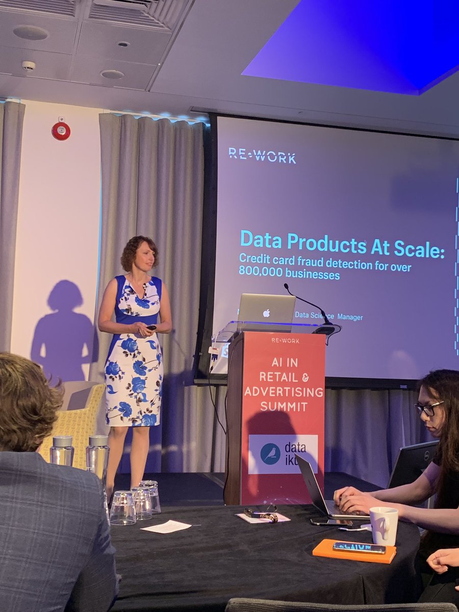 FAlarakhiya's tweet image. Nevena takes the stage at #retailAI to discuss how @Shopify democratises big boy analytics for all merchants #ShopifyData
