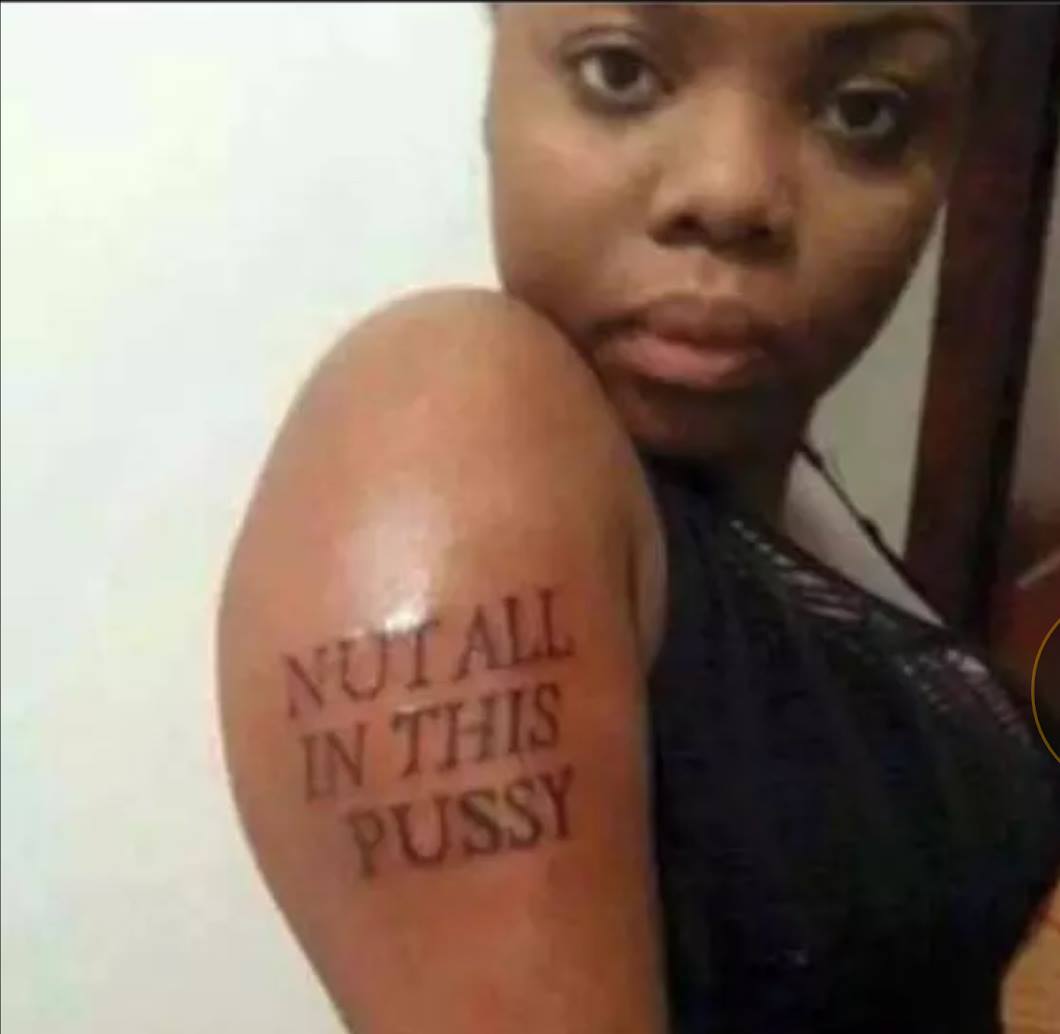 treythetruth213's tweet photo. WTF Kind Of Tattoo Is That.π
"TAT SHOULD SAY "CHILD SUPPORT IN 9 MONTHS" :-)
#FridayPullOutGame #DontSkeetInThere #NopeImStraight https://t.co/5E6iQdPPU8