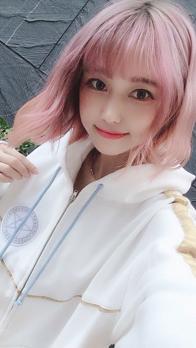 Twitterのコスプレ画像4