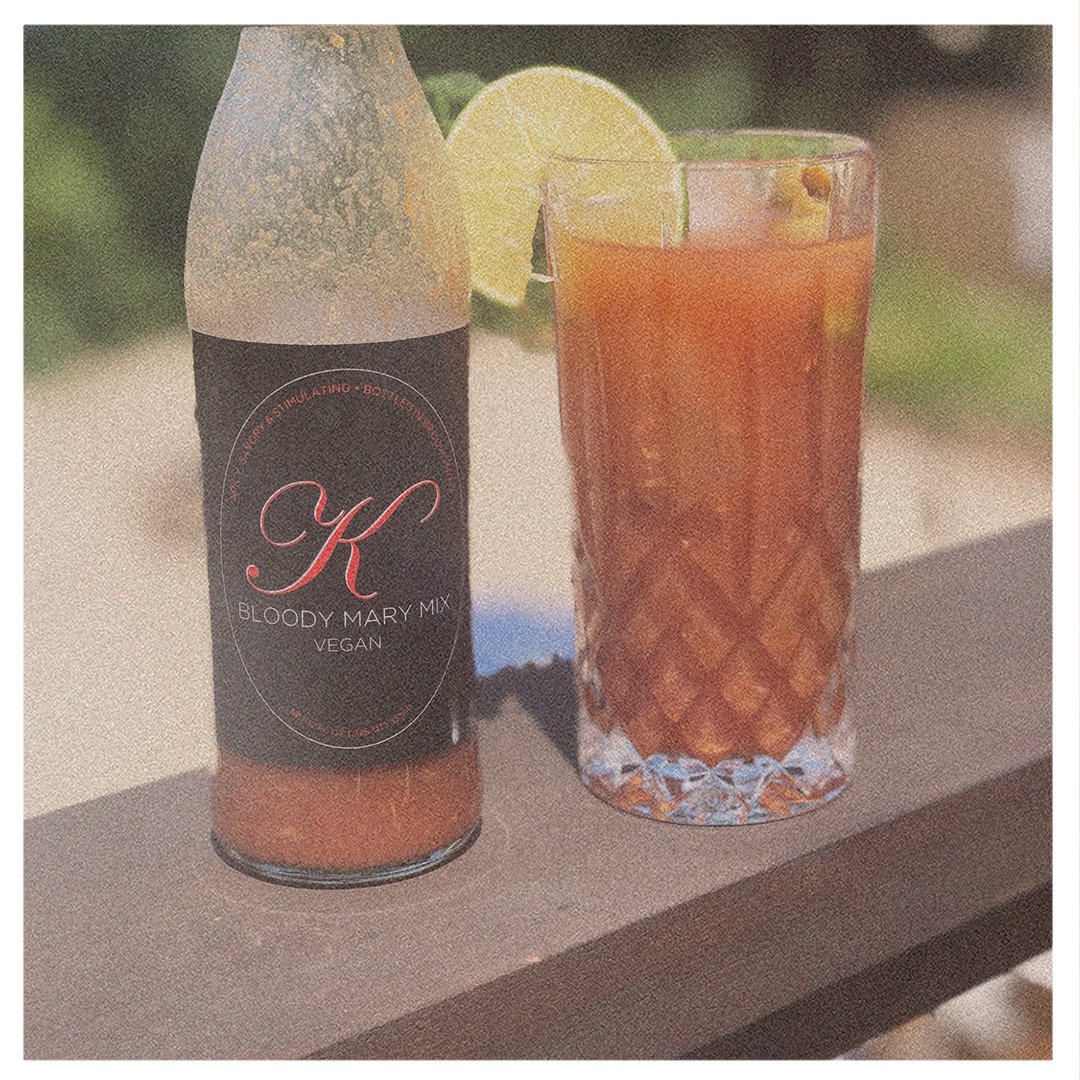 Spend the final weekend of summer with a glass of our client's delicious @kbloodymarymix! ☀️ #NYCAgency