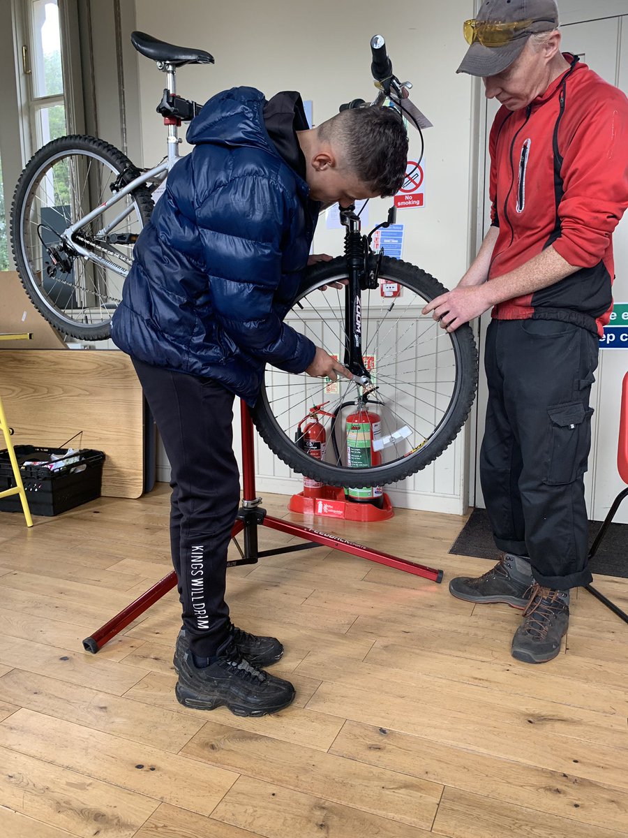 RAPositivePath's tweet image. Jackson, James and Tommy took part in a cycle through Pollok Park before beginning their bike safety and maintenance course with @SWCC7 this week