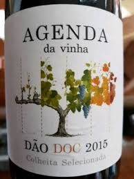 RobustReds's tweet photo. Taste this at Robust reds: 
2019 Agenda Tinto Dão  
From the Dão region of Portugal, this Touriga Nacional based blend is bright ruby in color, offers aromas of raspberry, cassis and light oak spice.  Smooth and balanced in the mouth with bright acidity, well integrated tannin
, https://t.co/oHxxDpOyfH