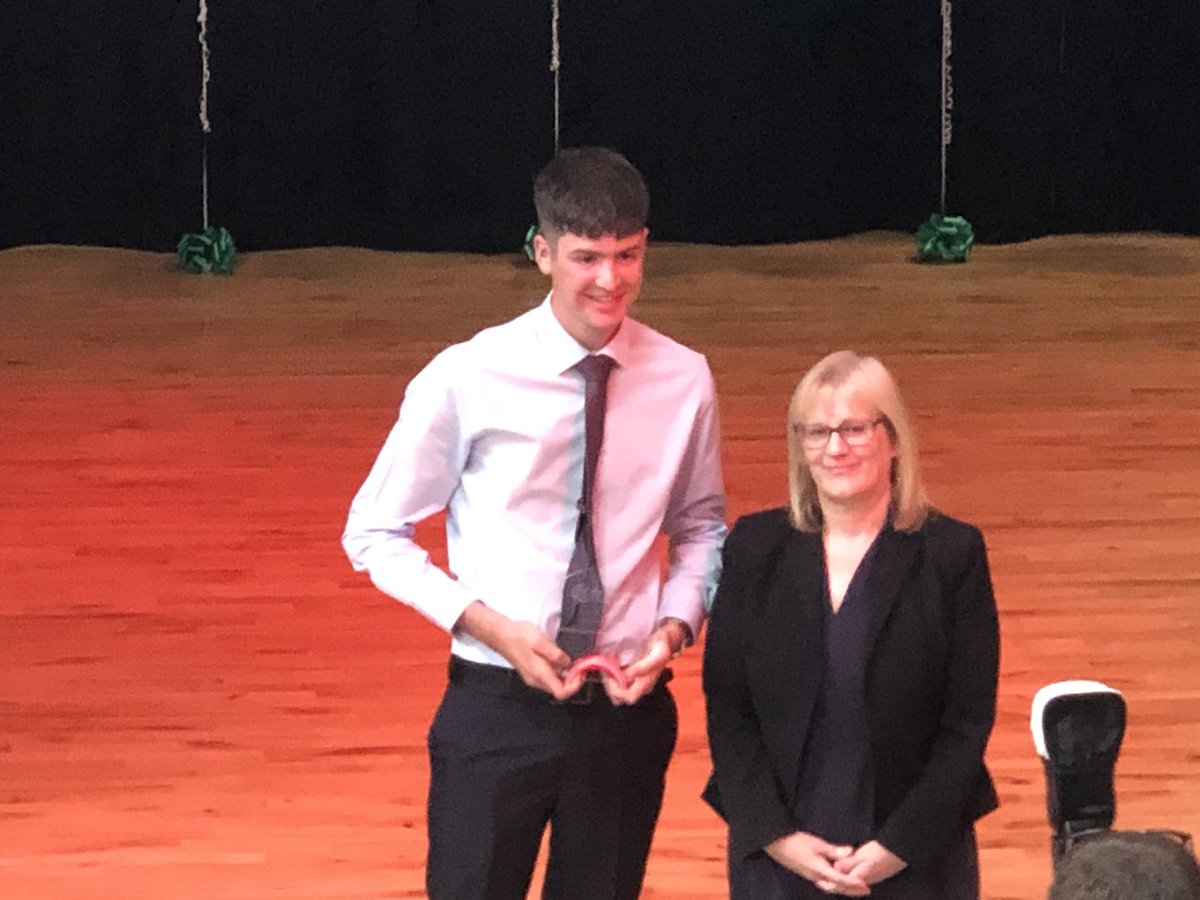 LoveWestLothian's tweet photo. Congratulations to our Foundation Apprentice of the Year, Aaron Charge! #Stellar2019 https://t.co/FJbIC75hbj