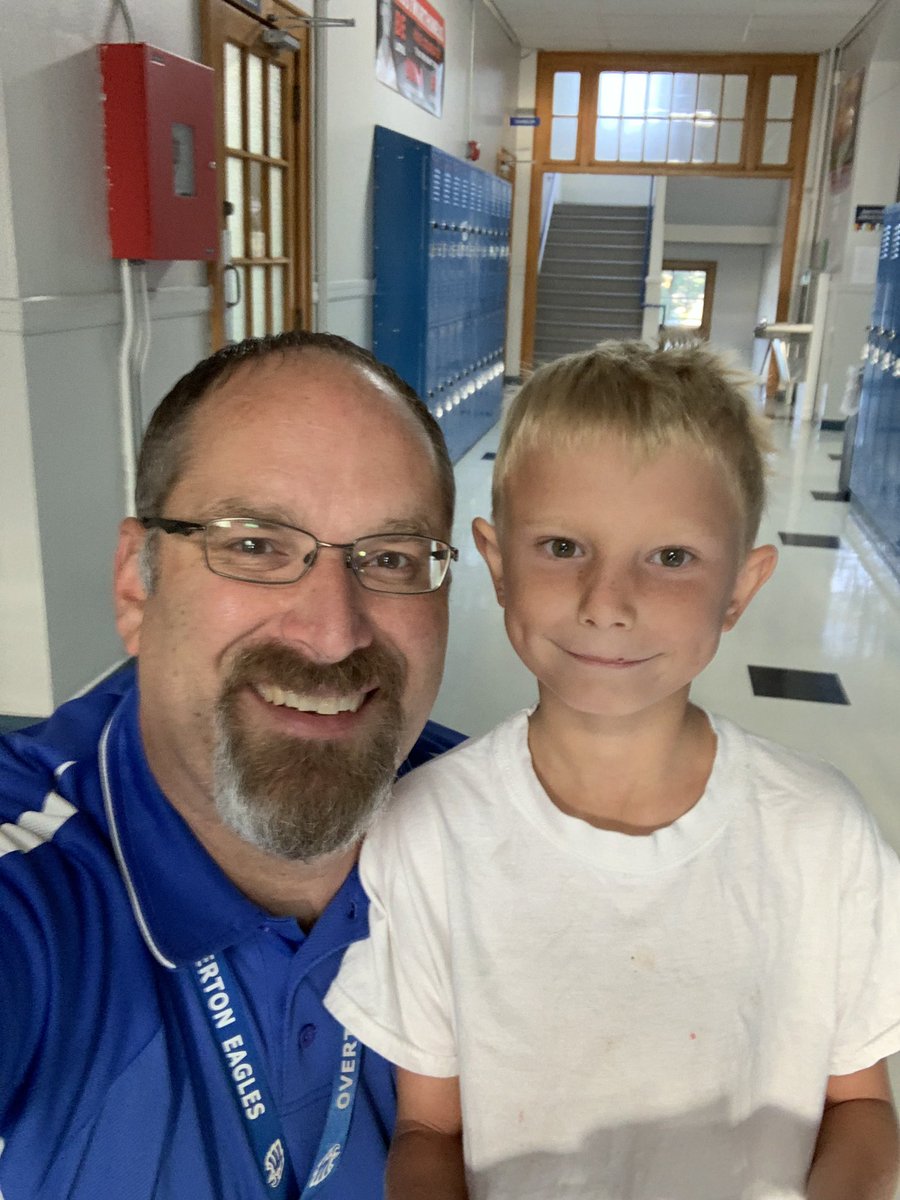 principaleagle1's tweet photo. Happy 8th Birthday to Trevor! @OvertonEagles &amp; @arp_nic let’s make his day #AWESOME! #WeROverton https://t.co/x4AE6RwiWc