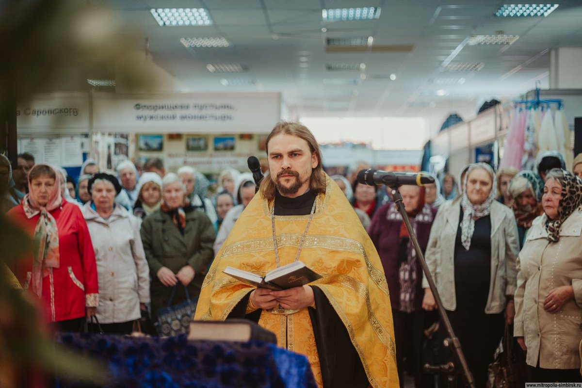 Simbmit's tweet image. В Ульяновске открылась  Международная православная выставка – ярмарка «ПОД ПАРУСОМ ВЕРЫ»  simbeparhia.ru/newses/news/?i…