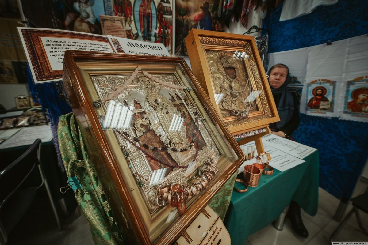 Simbmit's tweet image. В Ульяновске открылась  Международная православная выставка – ярмарка «ПОД ПАРУСОМ ВЕРЫ»  simbeparhia.ru/newses/news/?i…