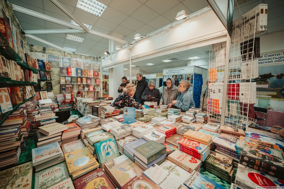 Simbmit's tweet image. В Ульяновске открылась  Международная православная выставка – ярмарка «ПОД ПАРУСОМ ВЕРЫ»  simbeparhia.ru/newses/news/?i…