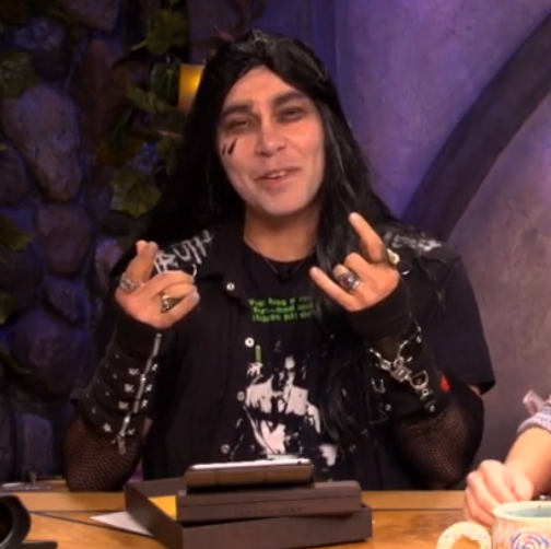 MaryneeLahaye's tweet photo. Taliesin has been hate crime'd https://t.co/9rQhRL0h6u