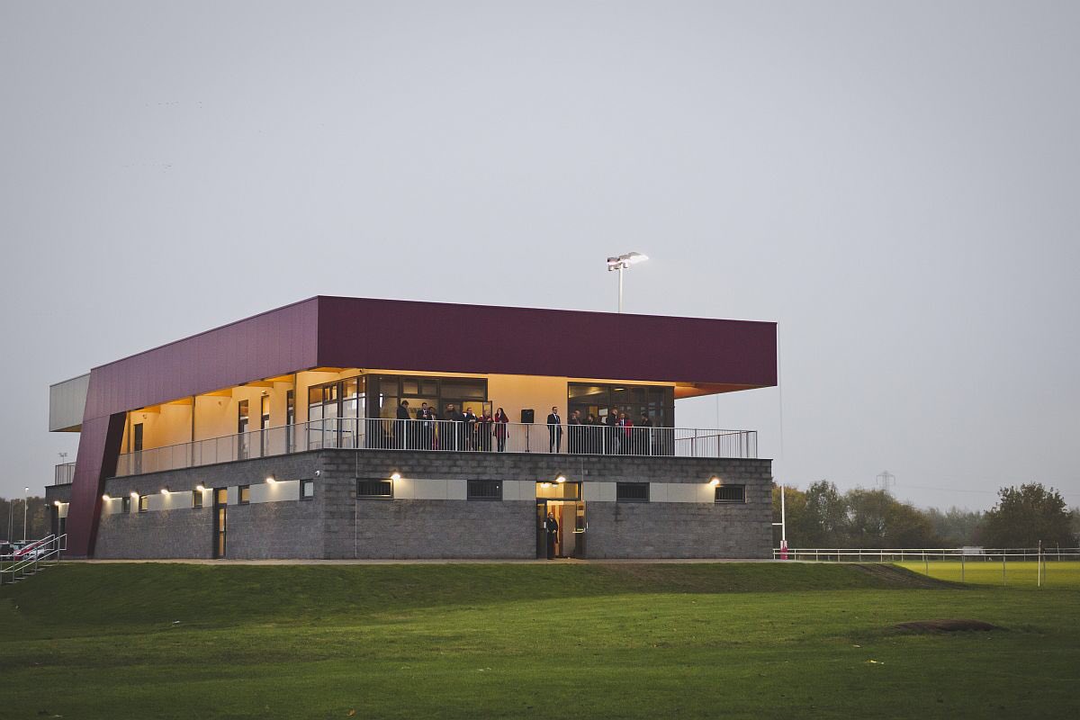 For all new comers you can now register online for Hallam LAX 2019-2020 #letsgetit 

teamhallam.org/organisation/6…