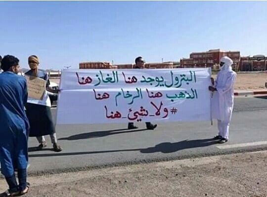 ×ª××× ×