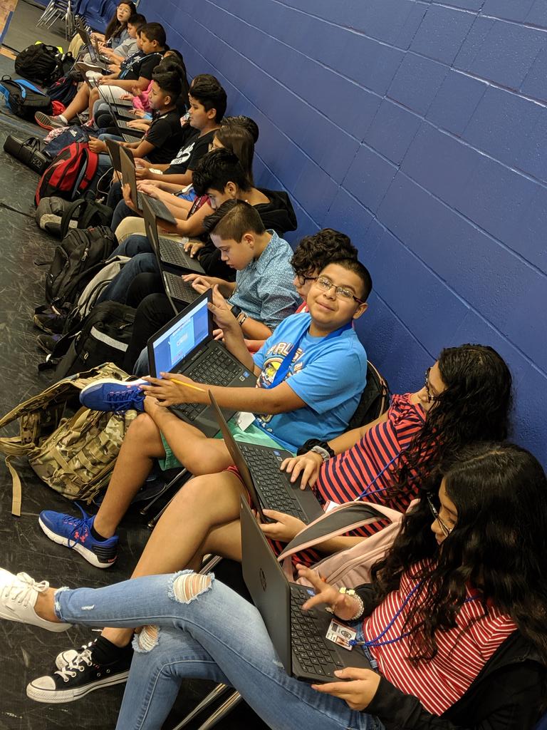 MsWorldCulture's tweet photo. They may be waiting for their photo shoot, but our #STEM students are still working hard!
@SSAISDDwightMS https://t.co/1qMn9LoAmW