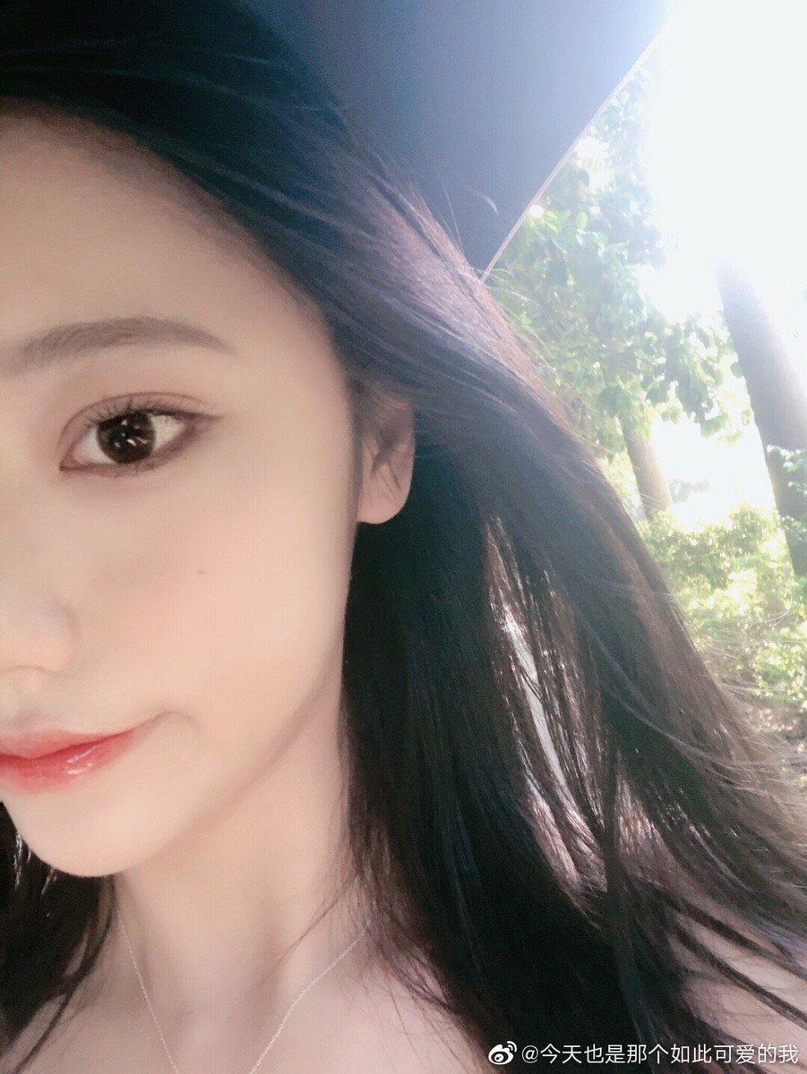 画笔 (@chachatel) on Twitter photo 