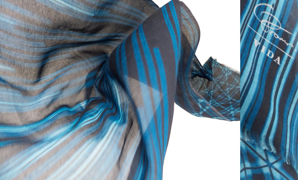 Graphics or stripes? Why not Both in one piece! Purchase it here bit.ly/2LBT8b6 at <a href="/shopvida/">VIDA</a>