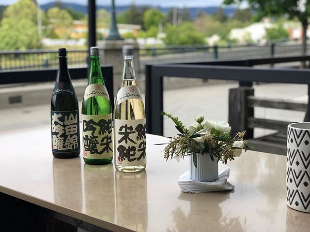 MorimotoNapa's tweet photo. Happy Friday, Un-Wine with us this weekend with our extensive sake list and try our sake by @chef_morimoto brewed in Ishikawa, Japan where they use 100 year old water. Kanpai 🍶✨ .
.
.
.
.
.
.
#morimotonapa #sake #sakemaster #ishikawa #japan #chefmor… https://t.co/9KXbH5fsNp https://t.co/cFx6plE1gU