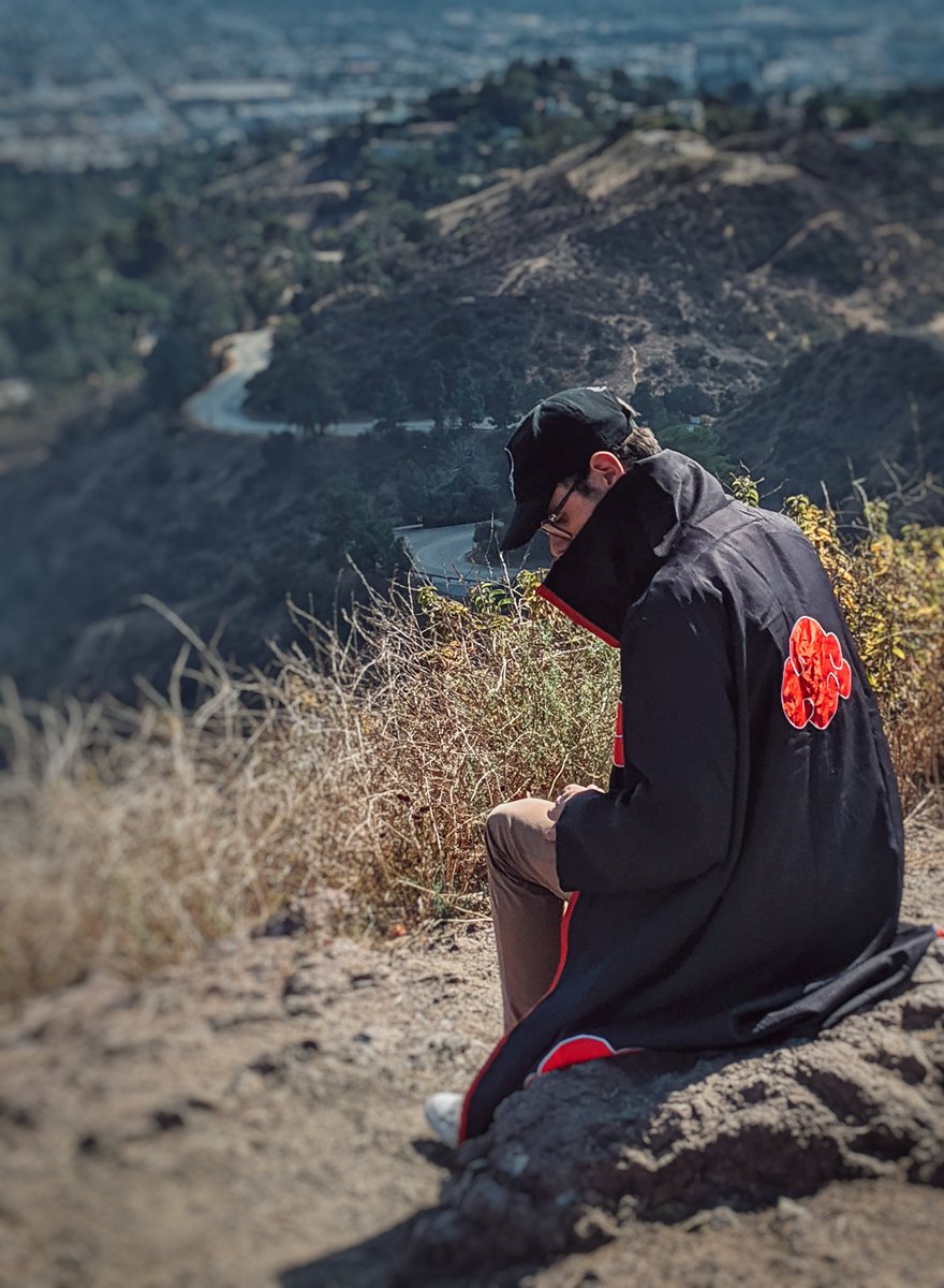 Maxestla tweet media