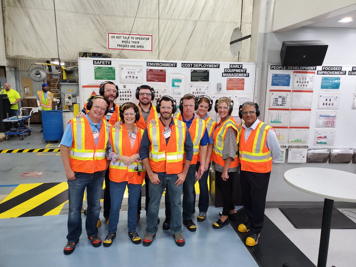 gilford_johnson's tweet photo. Our GJ midwest sales team visited Tarkett's distribution center, rubber plant and extrusion plant! Thank you for being a great partner Tarkett!
#tarkett #johnsonite #flooring https://t.co/SSfwRW9qC0