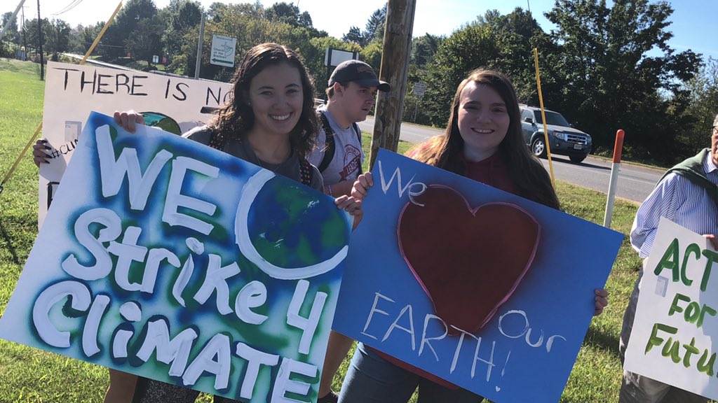 #ClimateStrike <a href="/bc_voice1/">BCVoice</a> Students protest against Global Warming