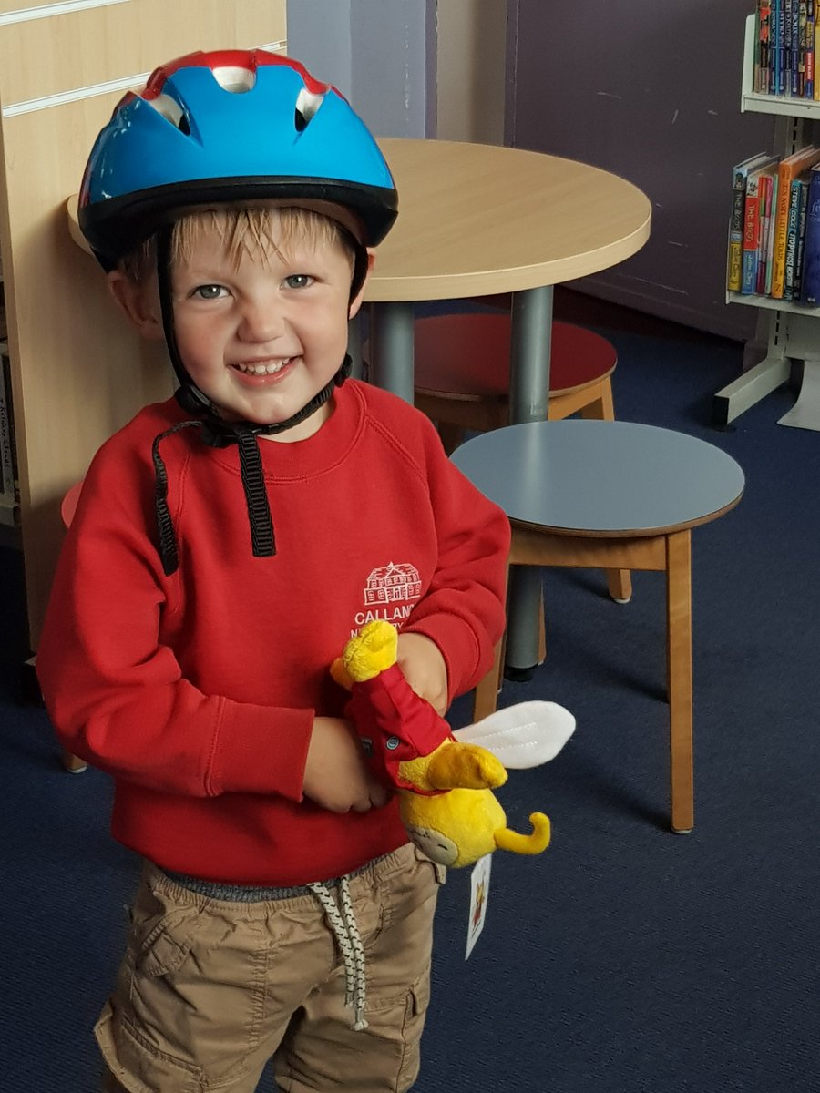 StirlingLibs's tweet photo. Another happy reader at Callander library collecting his very own Bookbug doll yesterday! π» #bookbuglibrarychallenge #preschool #keepreading @Bookbug_SBT https://t.co/r6ycGFMh7g
