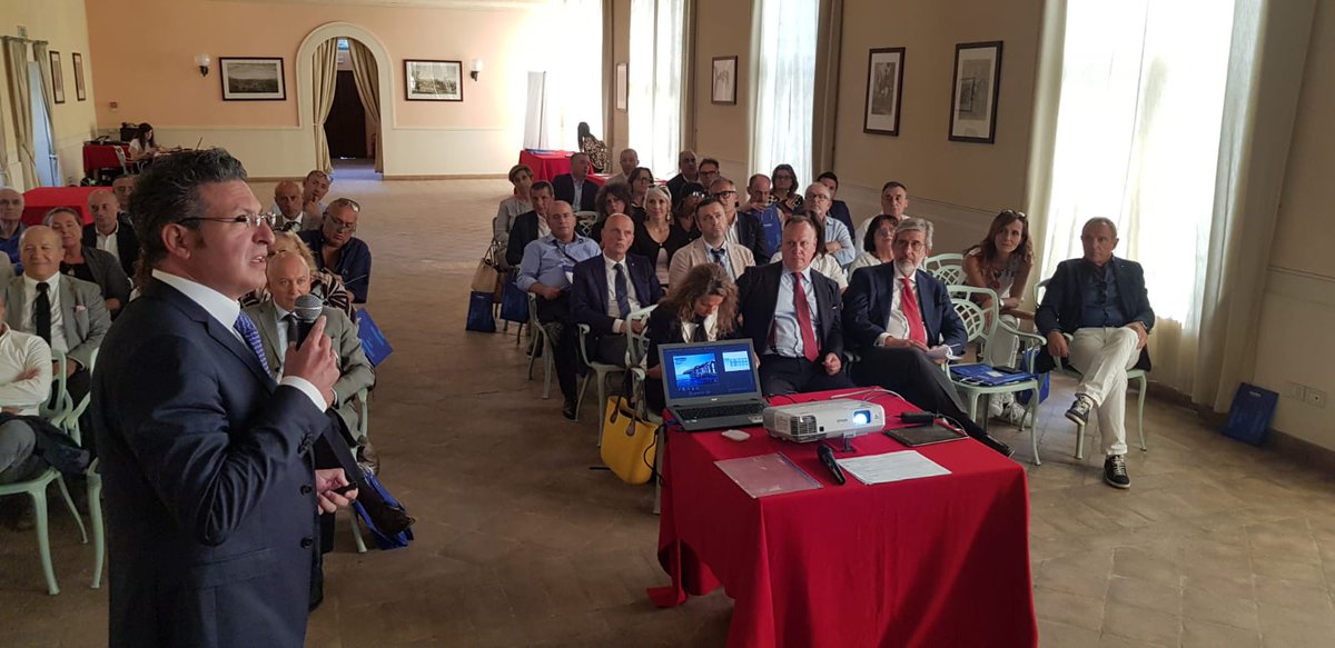 anasfCF's tweet photo. Qualche scatto dall'Anasf day del 18 settembre in Umbria. Il tour degli eventi organizzati sul territorio dall'Associazione per i #consulentifinanziari prosegue la sua corsa, scopri il calendario completo su https://t.co/X07j5SDrg0 #anasfday @EfpaItalia https://t.co/gvMXiIKnTw
