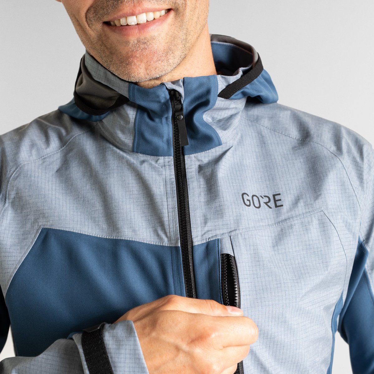 bicimag's tweet photo. ®GORE Bike Wear, experto en actividades outdoor, lanza dos nuevas chaquetas de MTB aptas para resistir cualquier charco, las salpicaduras y el barro. https://t.co/euzo1RME0c #bikelife #mtb #btt #mountainbike @GORETEXeu https://t.co/8XCAhhUEl3
