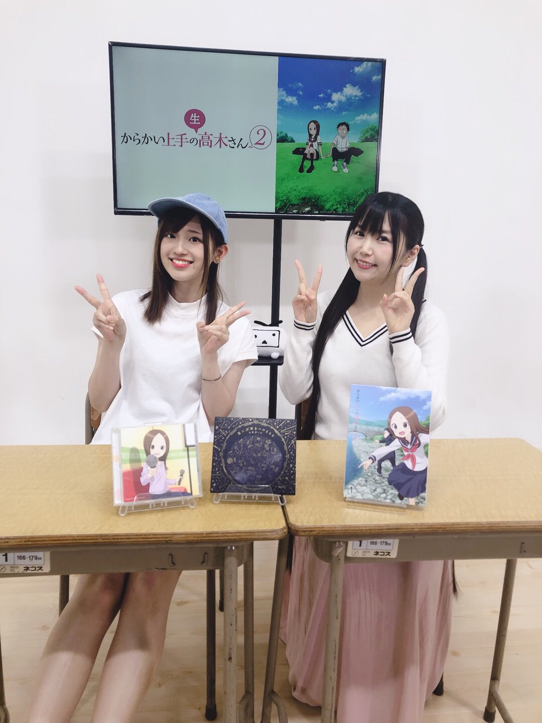 高橋李依 からかい上手の 生 高木さん2 ご視聴ありがとうございました 真野ちゃん役のこっこさん と一緒に 1時間とおまけ30分 ずーーっと高木さんトークで盛り上がりました 夏が終わる今 ぜひ見て欲しい最終