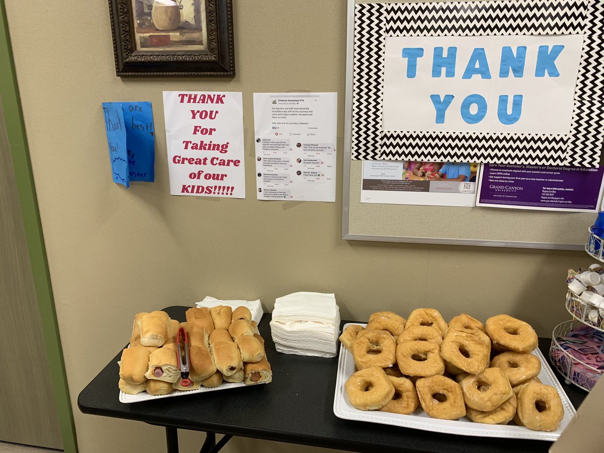 I cannot express my love enough for our @CimarronPta! Thanks for all of your help yesterday in all the rain and for the goodies this morning!💗 <a href="/CimarronElem/">Cimarron Cheetahs</a>