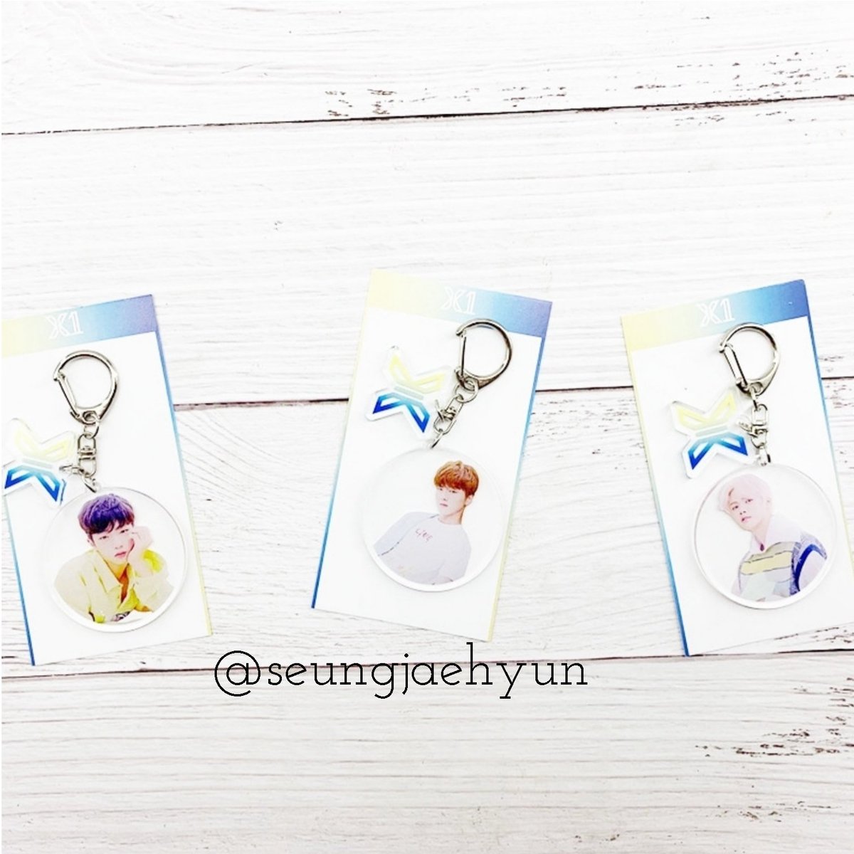 seungjaehyun's tweet image. ❇GANTUNGAN KUNCI VER 2❇

📍Price : 20.000
📍All members available
📍Material : Acrylic
📍Size : 8 cm
📍Weight : 15 g

Dijamin termurah 👌🏻

#X1Keychain #X1GantunganKunci