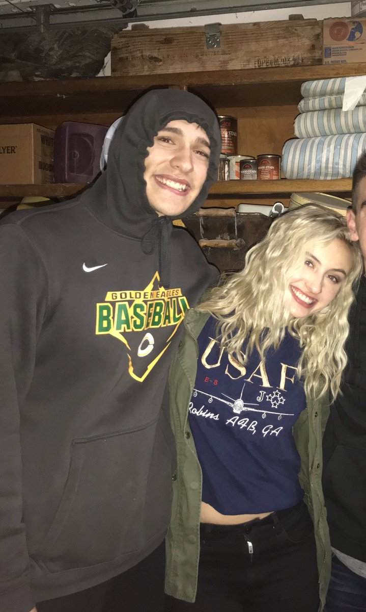 Josie Holbrook (@josie_holbrook) on Twitter photo Happpppy birthday <a href="/BowlingCrece/">Crece Bowling</a> !!!!! Thank u for bein a homie since freshman year!! You the best crescent roll #ringin11years #ripich Happpppy birthday <a href="/BowlingCrece/">Crece Bowling</a> !!!!! Thank u for bein a homie since freshman year!! You the best crescent roll #ringin11years #ripich
