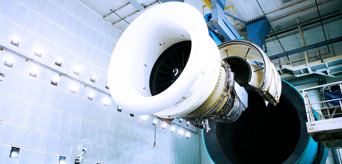 AvioAero's tweet photo. 👍 Most reliable commercial engine worldwide has new home for service & assistance: Brindisi 🇮🇹 becomes 5th @GEAviation global hub for servicing #CFM56 engines from European airlines... ✈️and is just the beginning! #yourservicepartner #1billionflighthours https://t.co/MMLPRJbnkp https://t.co/hMSMZHiQN0