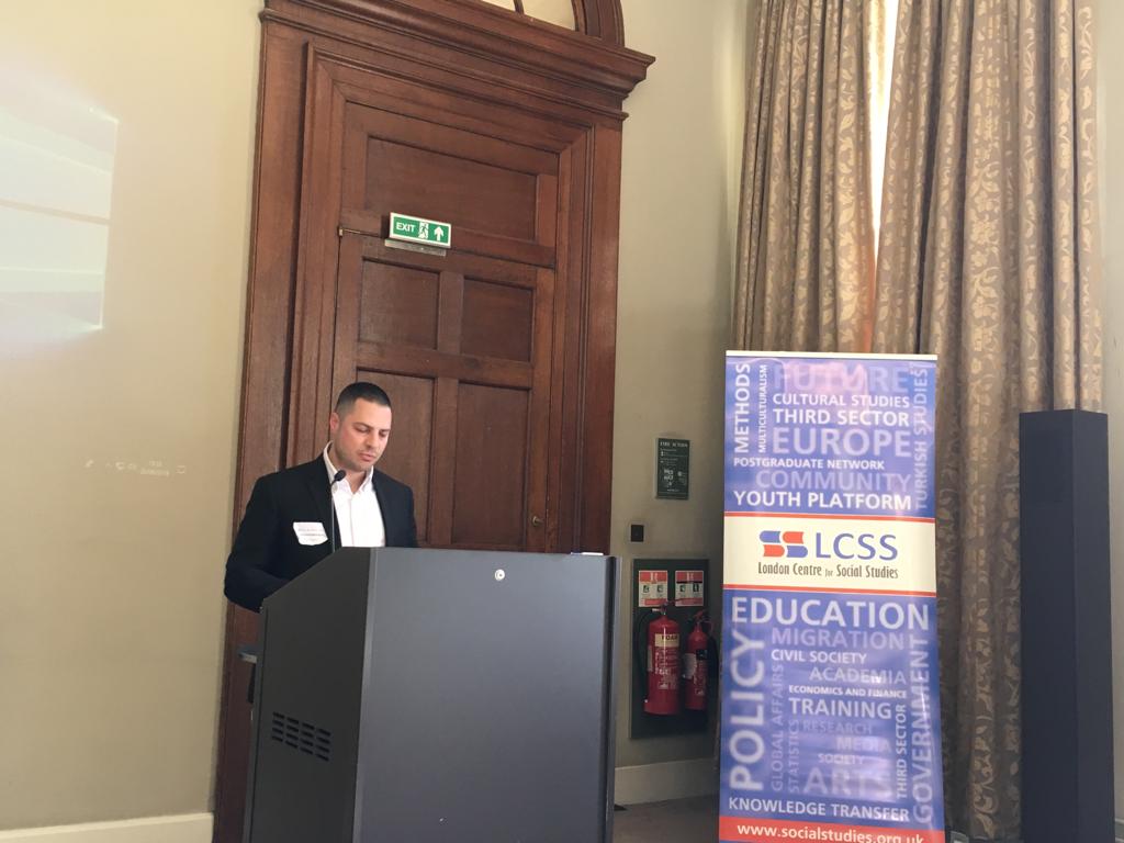 LCSSnetwork's tweet photo. Preston Evangelou from @KingsCollegeLon is presenting his paper titled “A Brief Overview of a Study that Measures a Form of Prayer” #7thLCSSMethodology https://t.co/8c5rH6AEFw