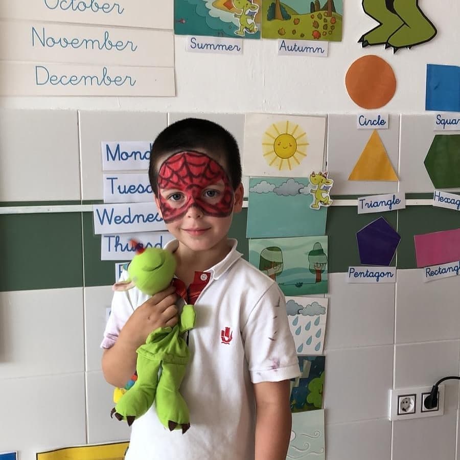 Col_Entreolivos's tweet image. Magic’s first weekend out!!!! #EnglishProject #MagicDragon #BilingualSchool #ColegioEntreolivos #EducaciónInfantil