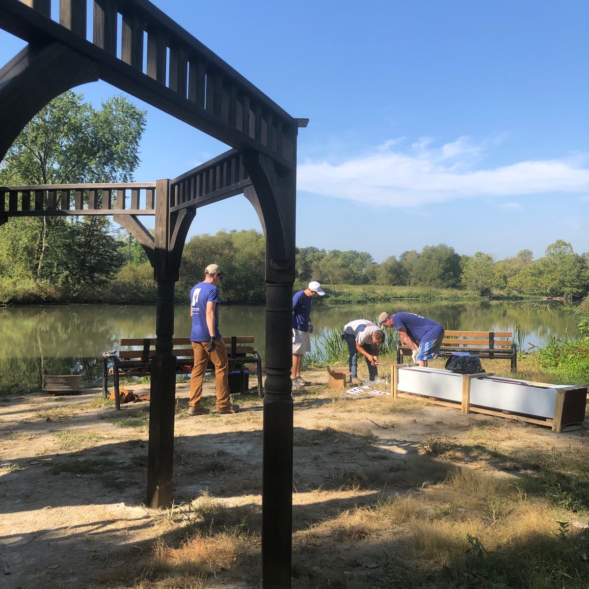 Paulcalkins's tweet image. New gazebo with amazing views of Fall creek! So much great work by my IU Heath colleagues! #daysofservice