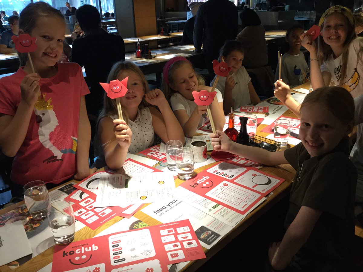 NWSbh_Trips's tweet photo. Had an amazing day at Westfield’s @puttShack. Well done to the winner Clemmie. All washed down with Wagamamas and a sunny walk home #NWSbhTutorTrips19 https://t.co/rol4XxL9V0