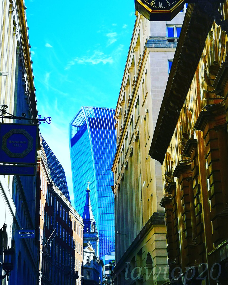 LawTop20's tweet photo. Quite impressive.
#GreatTower #London
Photo with #HuaweiP20Pro https://t.co/vLe9BiXSmk