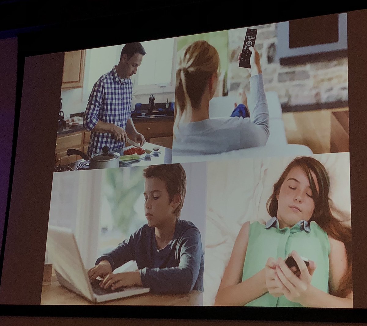 Mayo Clinic GRIT (@mayogrit) on Twitter photo The average US family spends only 90 seconds together... How much time do we spend with our phones 📱 and social media. #MayoGRIT <a href="/anjalibhagramd/">Anjali Bhagra, MD MBA</a> The average US family spends only 90 seconds together... How much time do we spend with our phones 📱 and social media. #MayoGRIT <a href="/anjalibhagramd/">Anjali Bhagra, MD MBA</a>