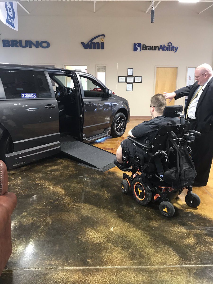 VarietySTL's tweet image. We’re at @UnitedAccess this morning to present Alex with his new van! 

#Accessibility