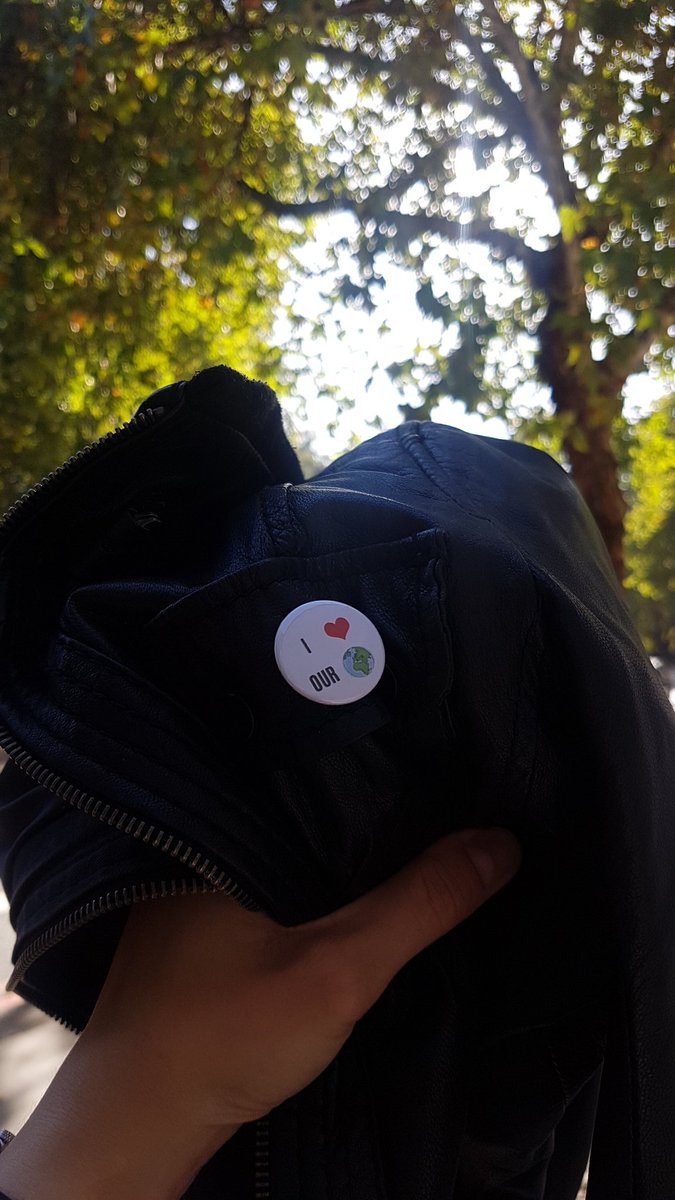 GAisalifestyle's tweet image. I ❤ OUR 🌍. Do you? #ProEarth #ProFuture #StopClimateChange #ClimateStrike