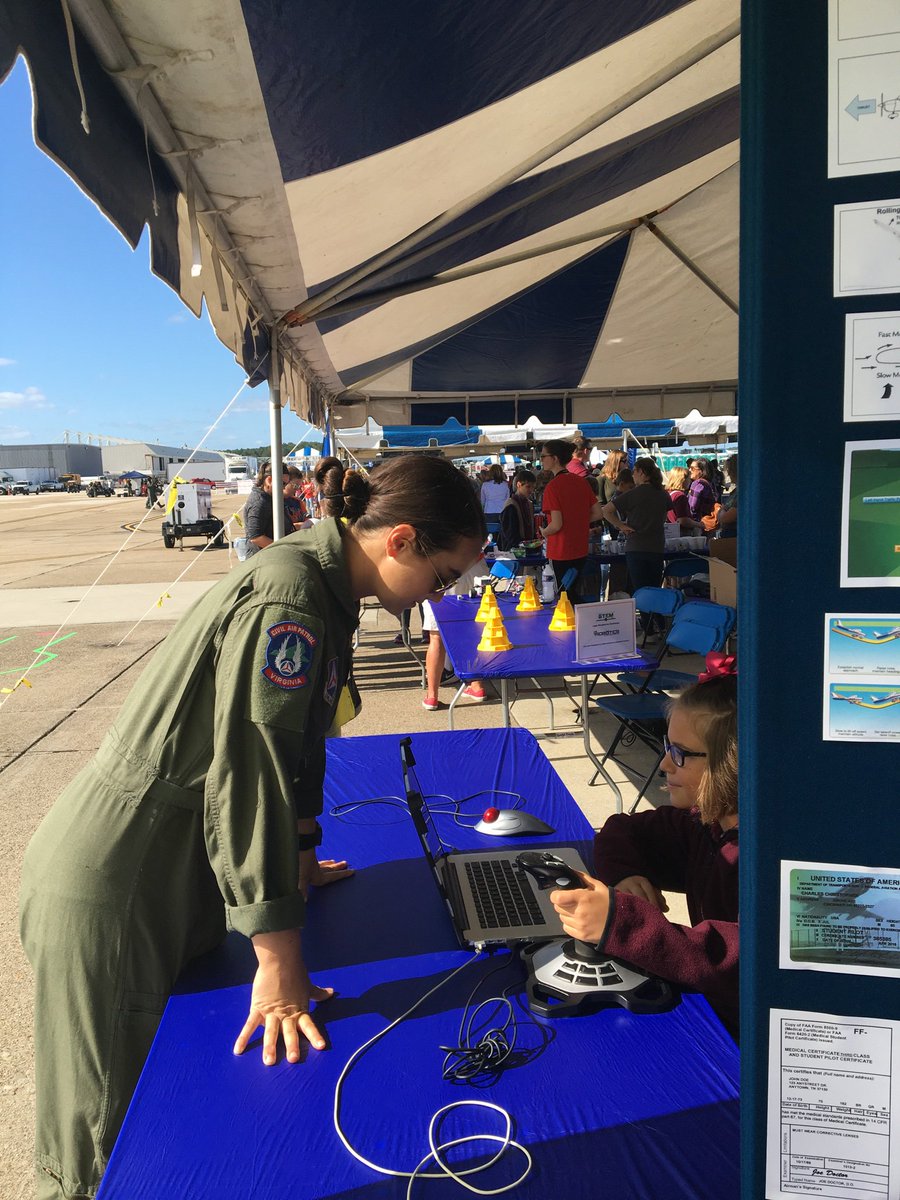 GravesAllison's tweet photo. @MSAOLHS STEM @NASOceana #airshowstemlab https://t.co/Gi4BhmXNXh