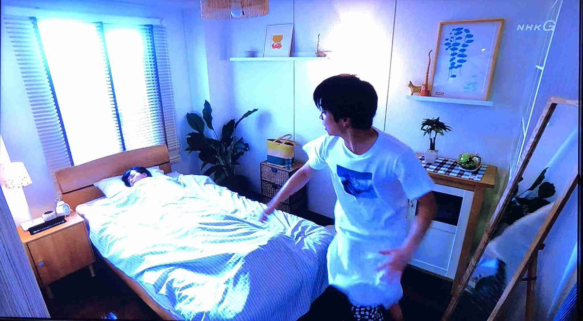 りろ 森若さんの看病してた時に山田太陽が着てたワンピース 第一話で森若さんが着てた部屋着なんだね こういう細かい演出好き これは経費で落ちません たべしげ