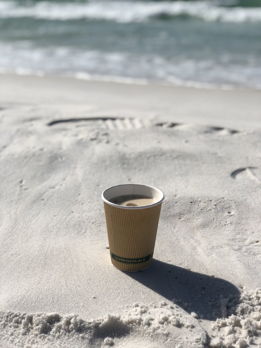 ResortQuestNWFL's tweet photo. Is it scientifically proven that coffee tastes better on the beach or no....? Happy last Friday of summer from us and maas Coffee in Fort Walton beach! #LoveFL @VISITFLORIDA https://t.co/w97UCgDjl6