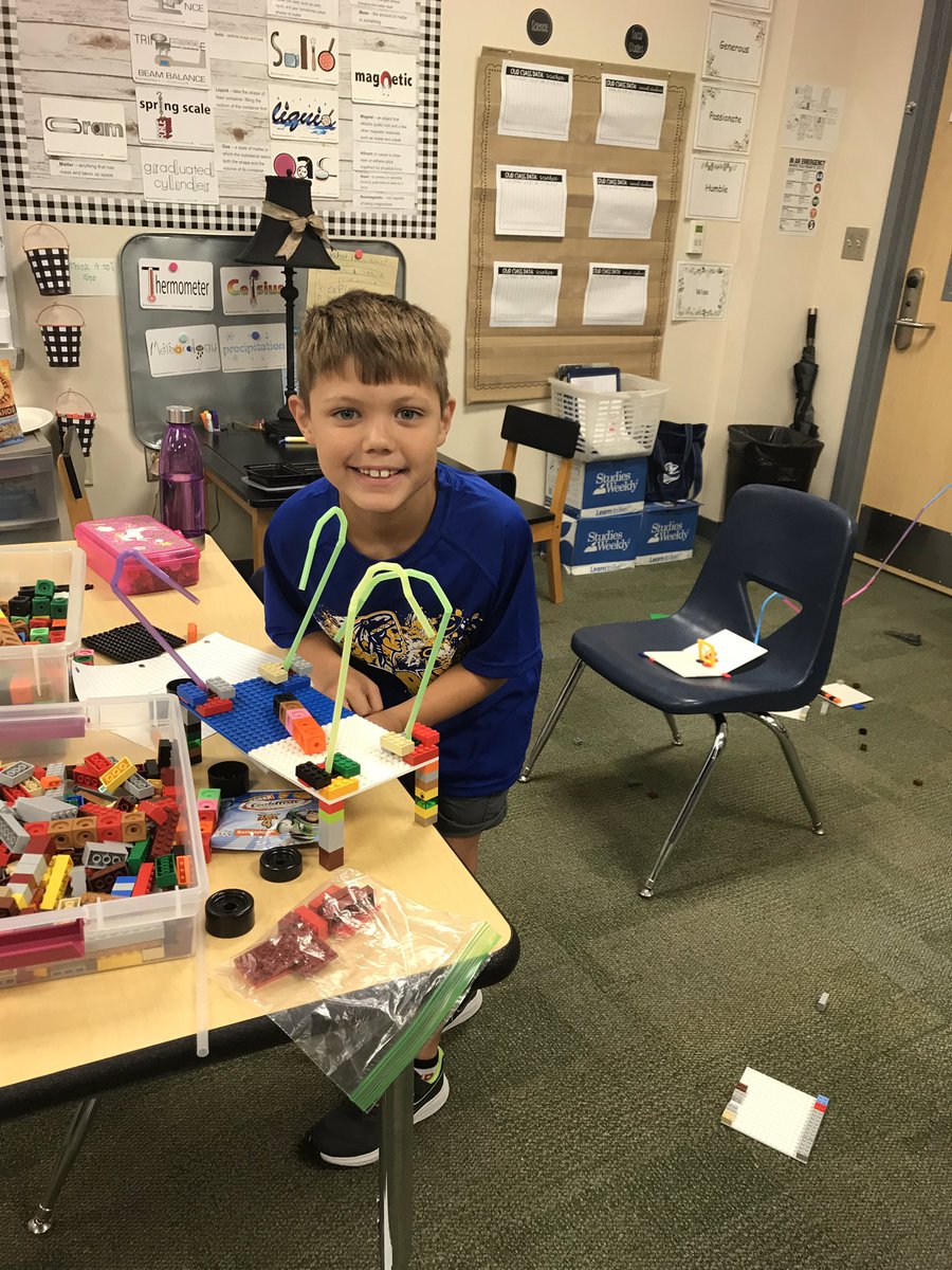 CroyCourt's tweet photo. More completed structures! @NES_Braves @communityisd https://t.co/WA7ewSrvqU