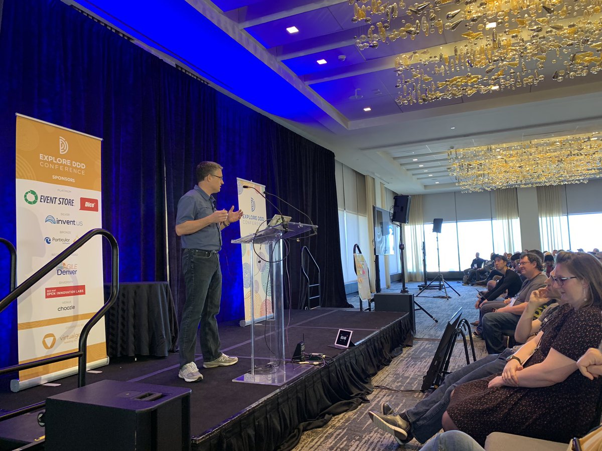 tpierrain's tweet photo. Rock star developers are trashing their hotel rooms after they finished and leave, ninja developers are using subterfuges to assassinate people. Don’t pick any one of them.

Instead, try to be surrounded by Code Poets. They care about words and meaning. @ThomasBetts    #eddd https://t.co/du8MJTwJaY