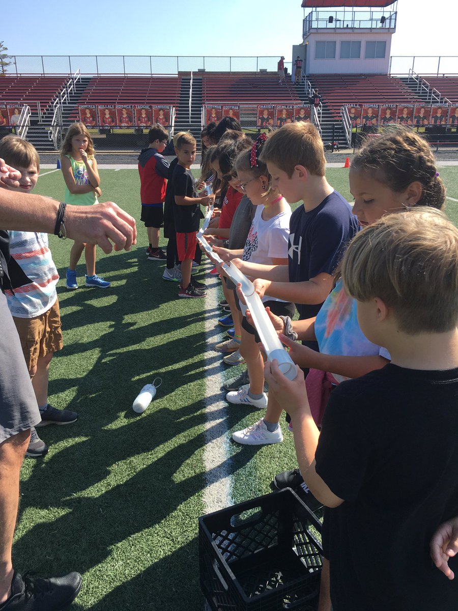 1kheron's tweet photo. Team day at CMS! My station today, Pipeline! https://t.co/iP4BRAIqrO