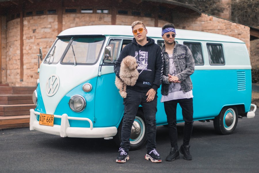 Topplaylists's tweet photo. 🎙 #TALENTOS

¡Desde Colombia descubrimos a @ossemusic y @emiglavoz ! 😮😍

AQUÍ ➡️ https://t.co/RIjKqWDMeu https://t.co/0gDYq79vAB