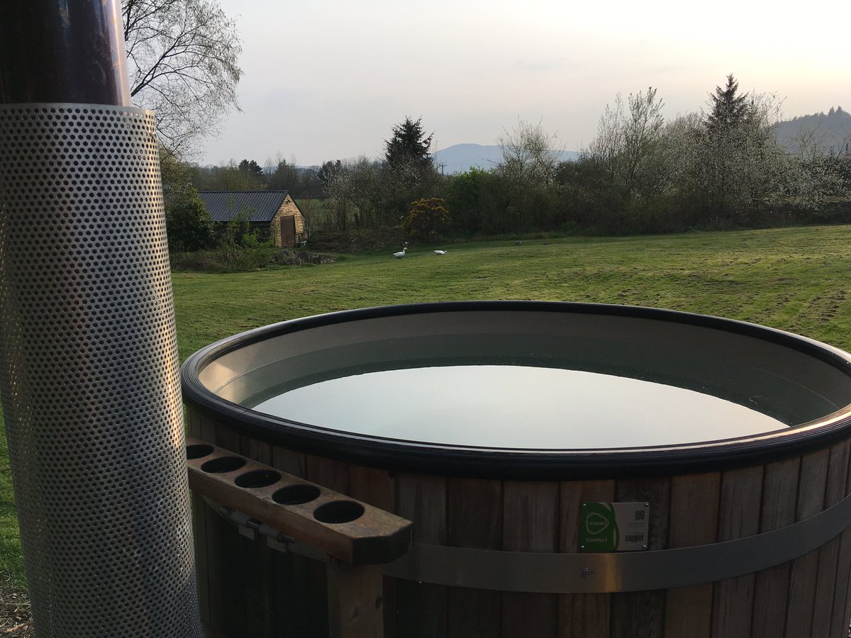 Nordic Hot Tubs tweet media