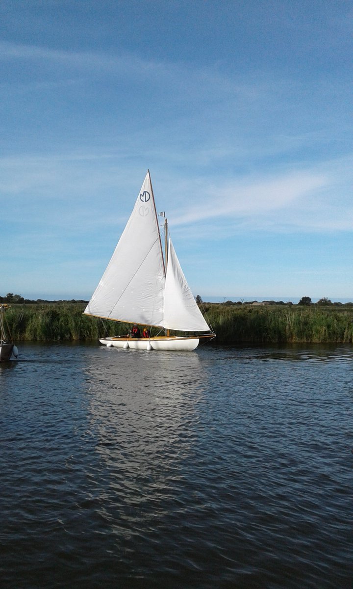 marthamboats's tweet photo. Sailing by onboard Jayanne today!
#broadssailing
#halfdecker
#sailing
#daysailing https://t.co/xmqOieevZI